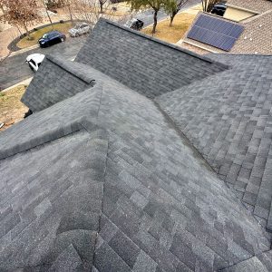 Balcones Roofing & RemodelingMalarkey Legacy in Brilliant Black - Lakeway, Texas