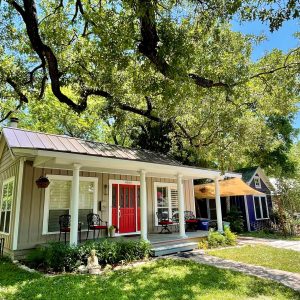 Balcones Roofing & Remodeling24-Gauge Standing-Seam Metal Roof in Medium Bronze - Austin, Texas