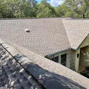Balcones Roofing & RemodelingGAF Timberline HDZ in Weathered Wood -Georgetown, Texas
